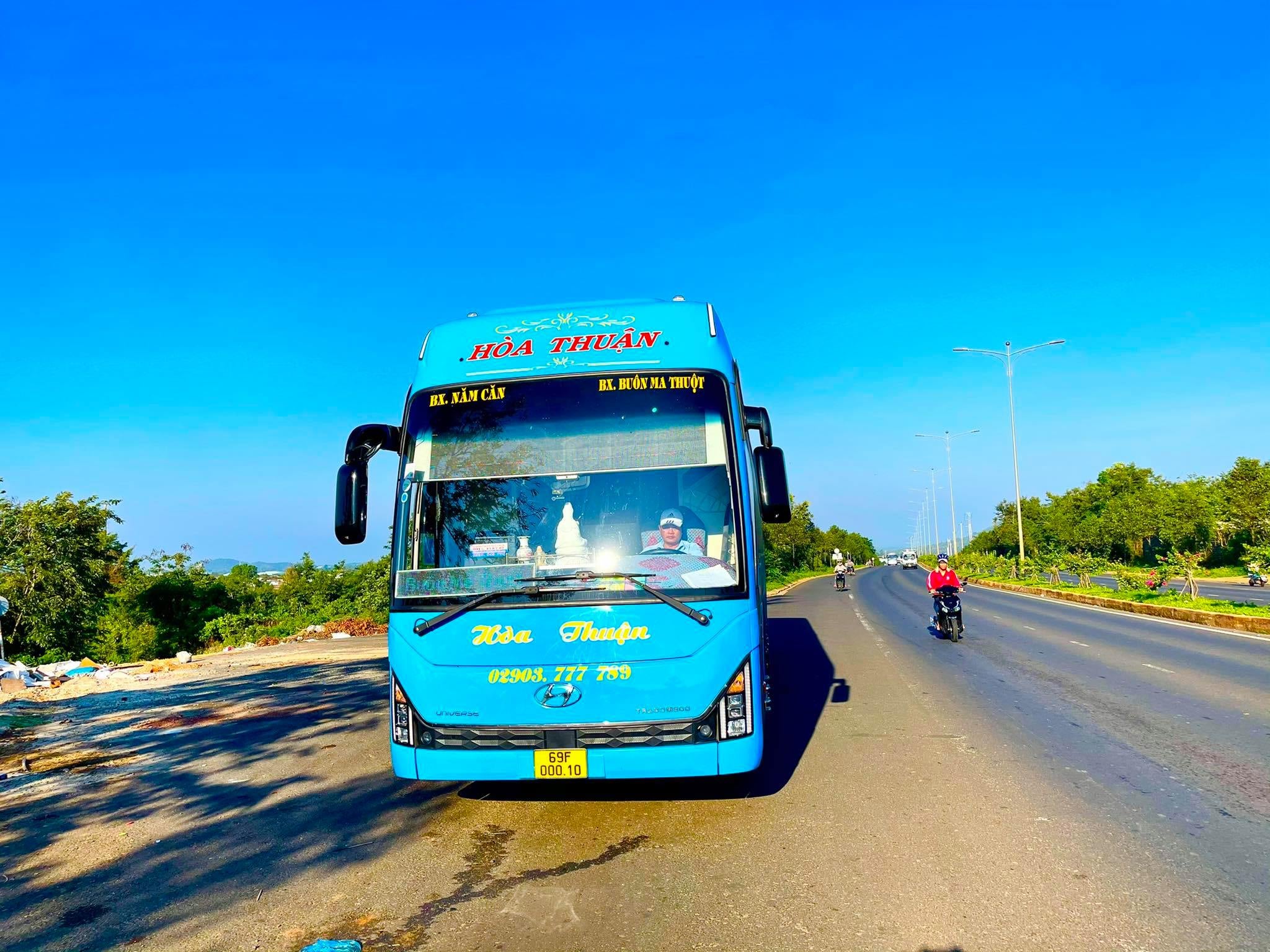 Nhà xe Hòa Thuận