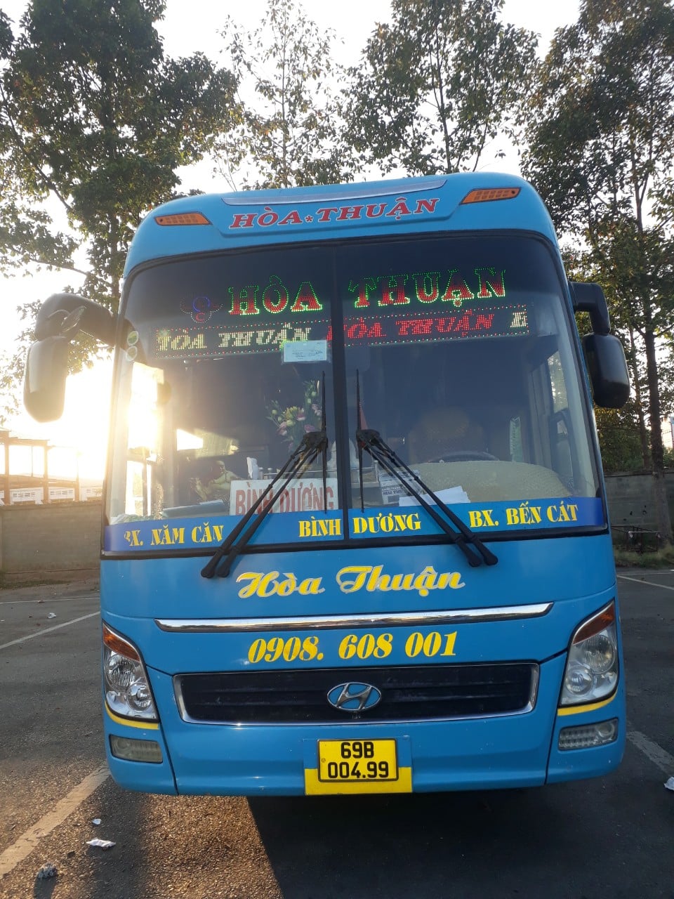 Nhà xe Hòa Thuận